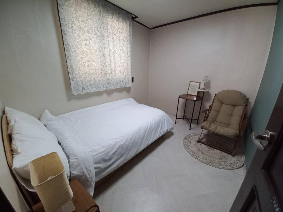 Villa Mokdong Rodeo 3 *